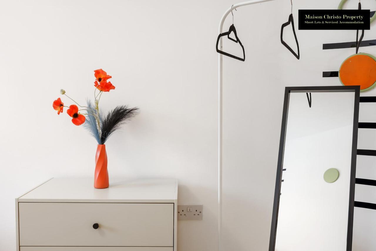 Apartamento Maison Christo Serviced Apartment: Extended In Canary Wharf Londres